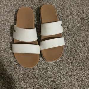 Reef white and Tan sandals